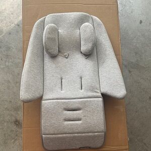 Uppa Baby infant snugseat, grey